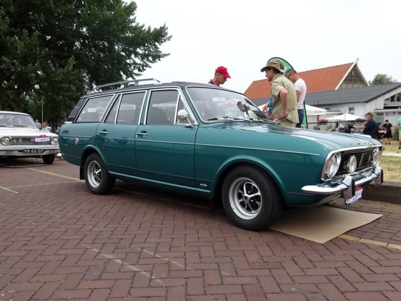 Ford Cortina 1600 Estate de luxe