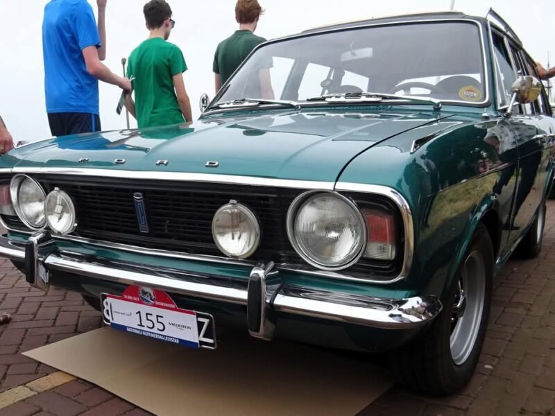 Ford Cortina 1600 Estate de luxe